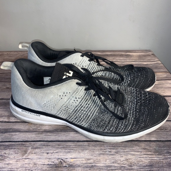 APL Techloom Pro M Sneakers sz 13 Men’s black grey great condition - Picture 1 of 4